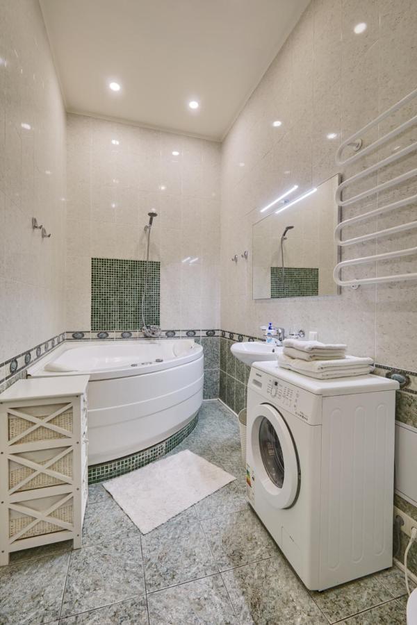 Apartments Near The Golden Gate 키예프 외부 사진