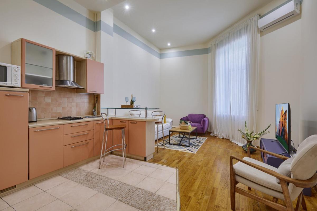 Apartments Near The Golden Gate 키예프 외부 사진